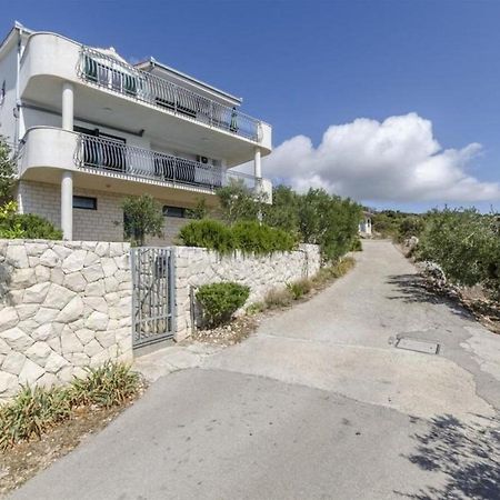 Apartments Mil - 80M From The Sea Sevid Kültér fotó