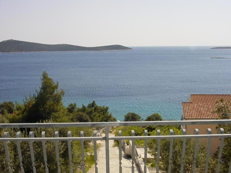 Apartments Mil - 80M From The Sea Sevid Kültér fotó