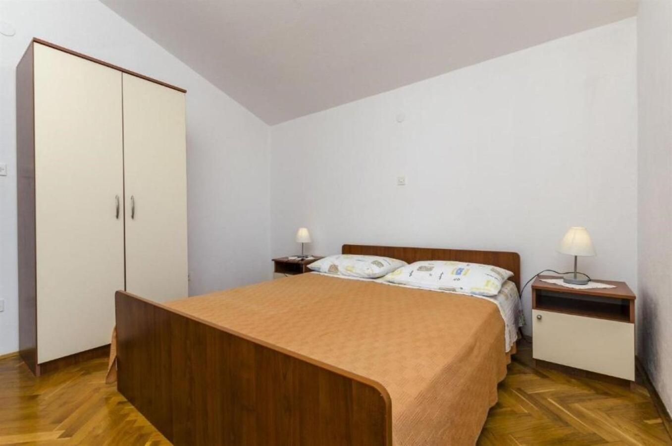 Apartments Mil - 80M From The Sea Sevid Kültér fotó
