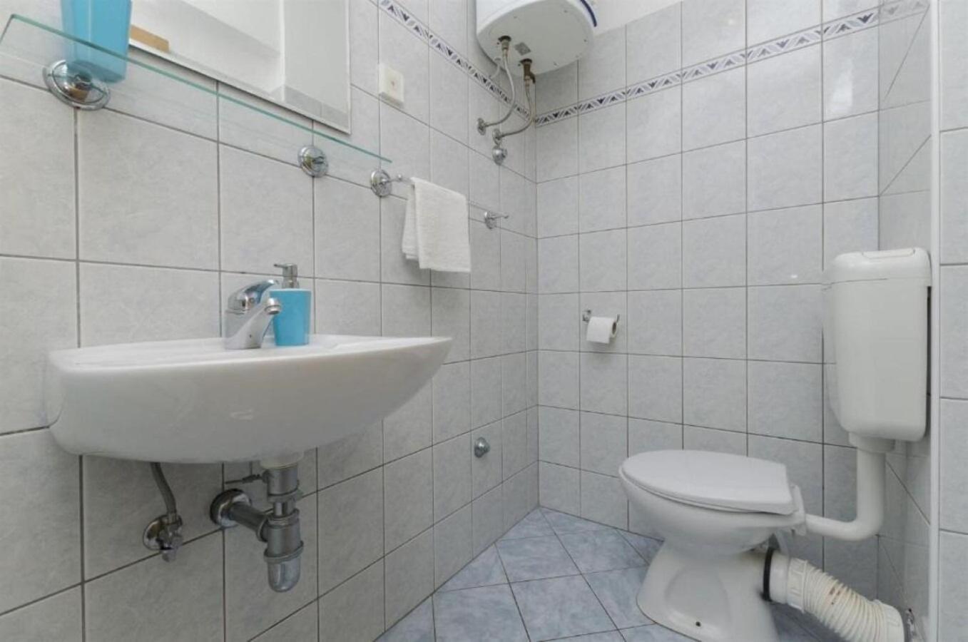 Apartments Mil - 80M From The Sea Sevid Kültér fotó